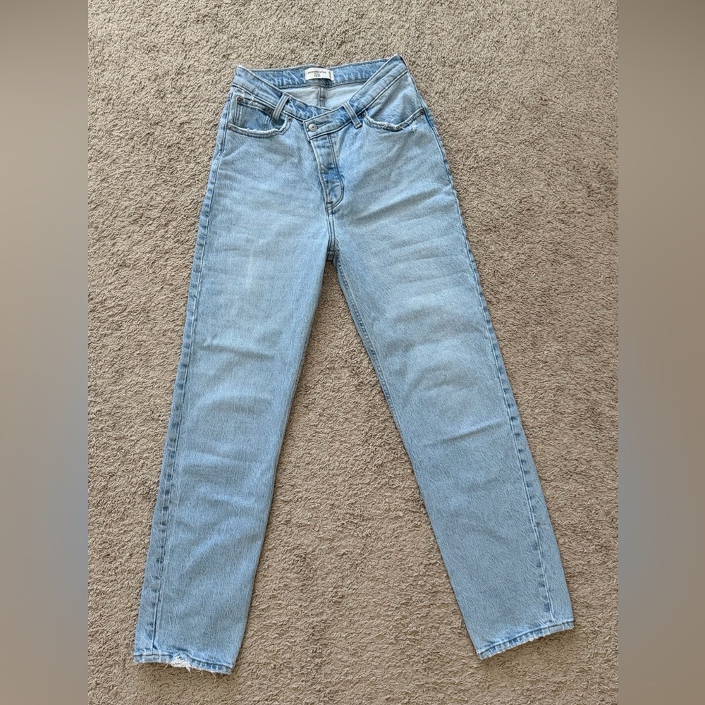 Abercrombie and Fitch Dad High Rise Jeans